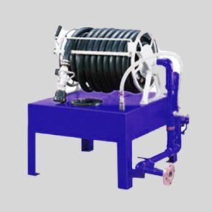 HOSE REEL WITH FOAM TANK